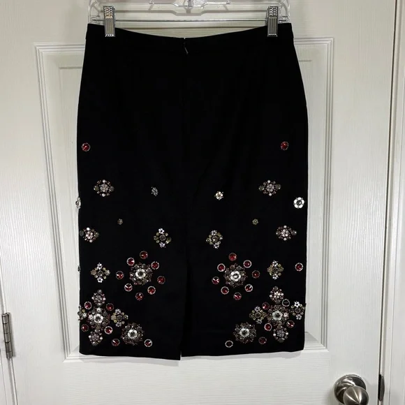 WH/BM Embellished Black Skirt Sz 4 - Picture 3 of 15